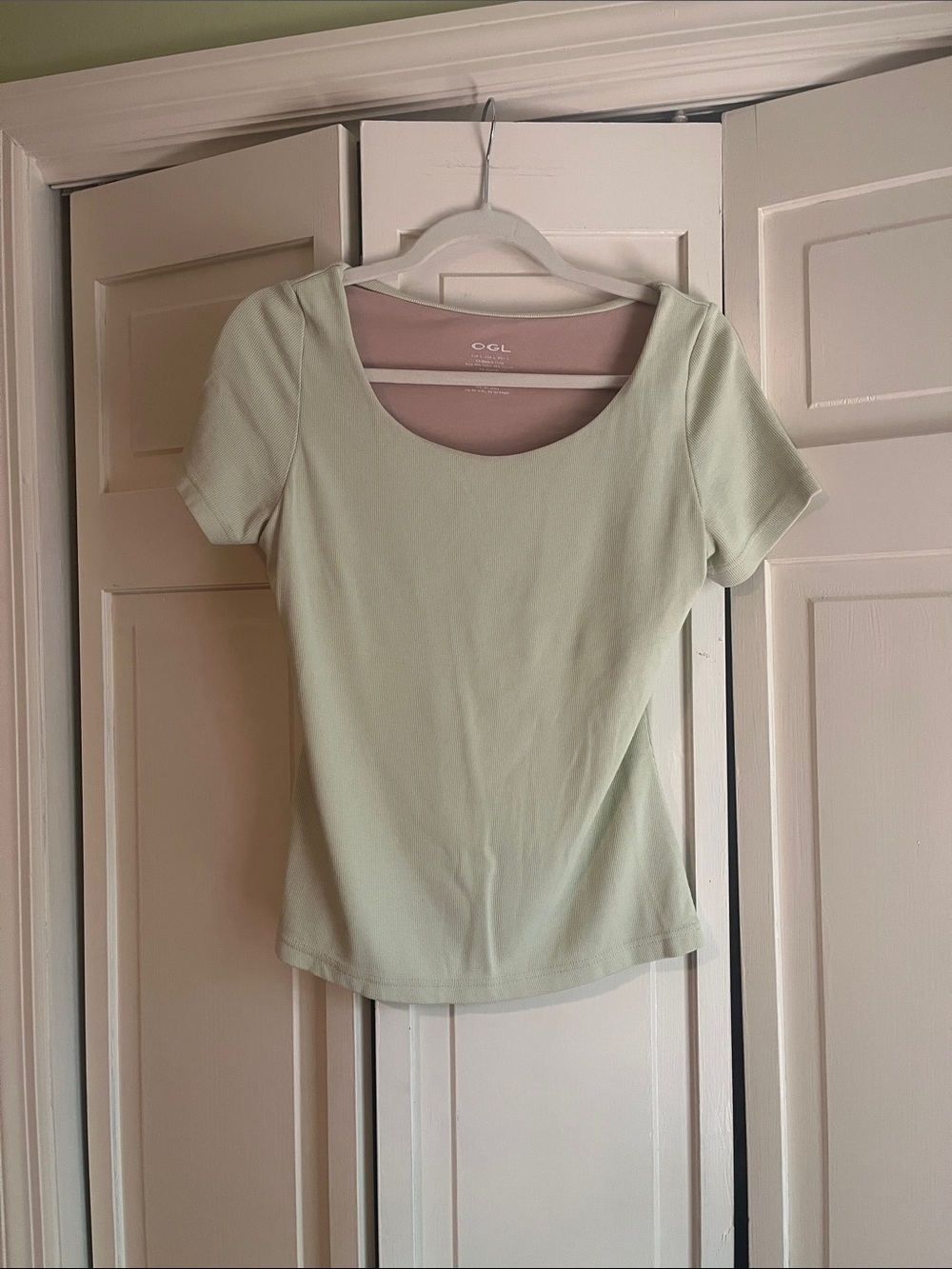 OGL Scoop Neck Short Sleeve Top in Pale Green